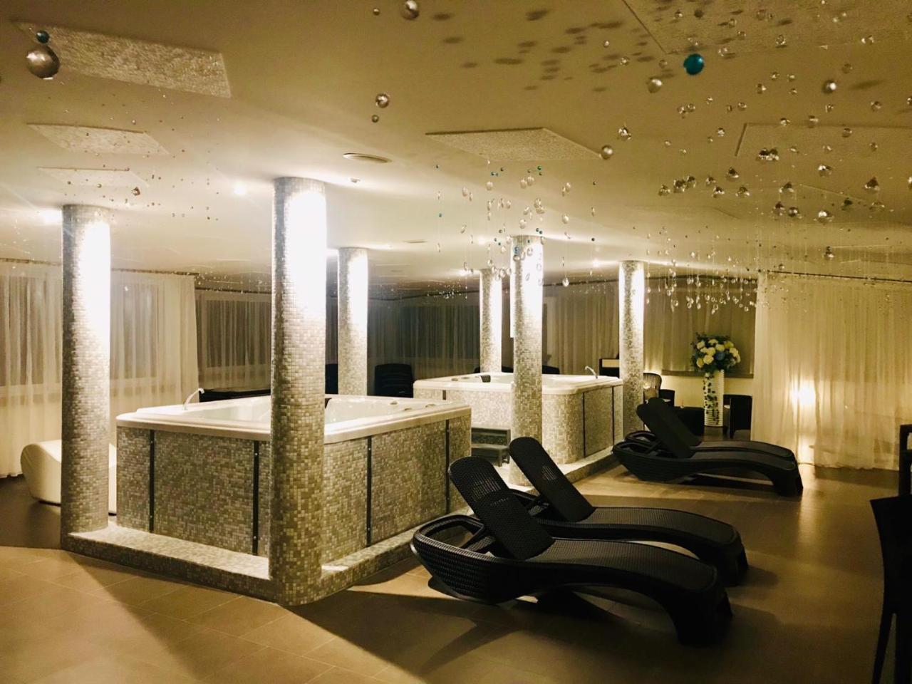 Hotel Astoria & Ninfea Spa Fiuggi Dış mekan fotoğraf